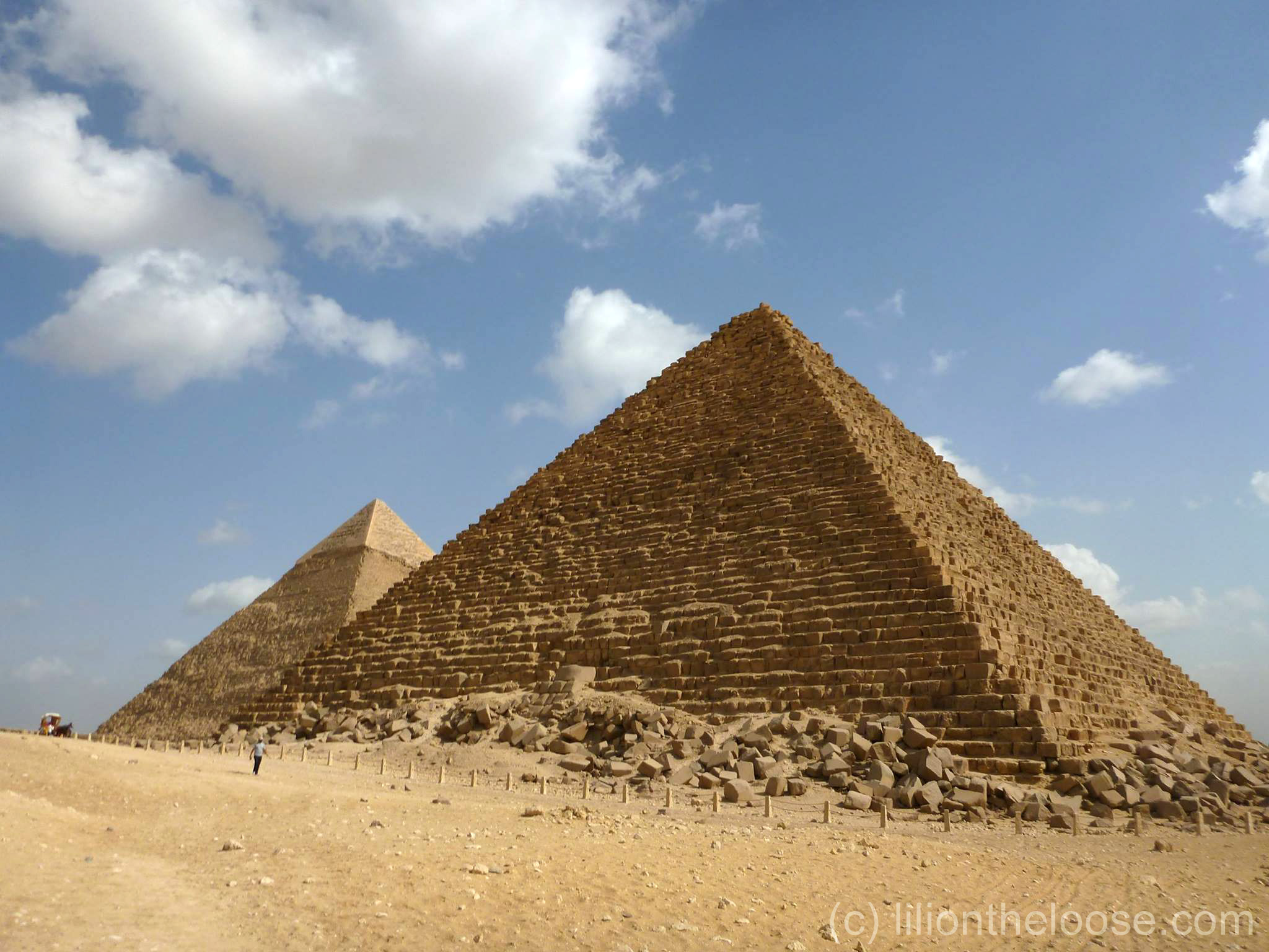 giza_pyramids25