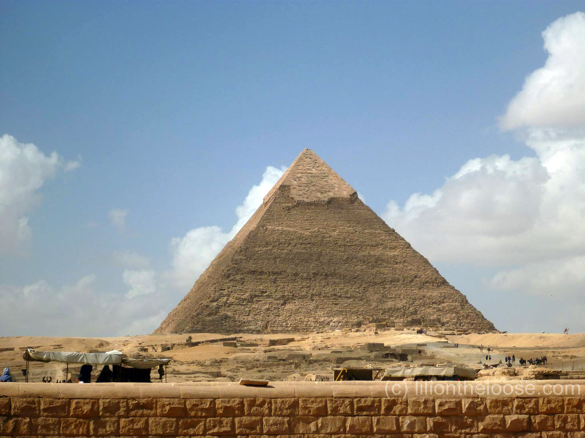 giza_pyramids35